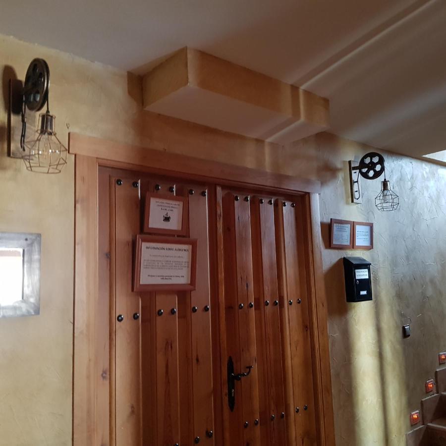 Sebúlcor Puerta Al Duraton Bed & Breakfast エクステリア 写真